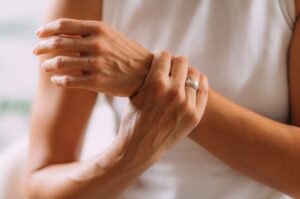 Don’t Rub Your Wrists Together